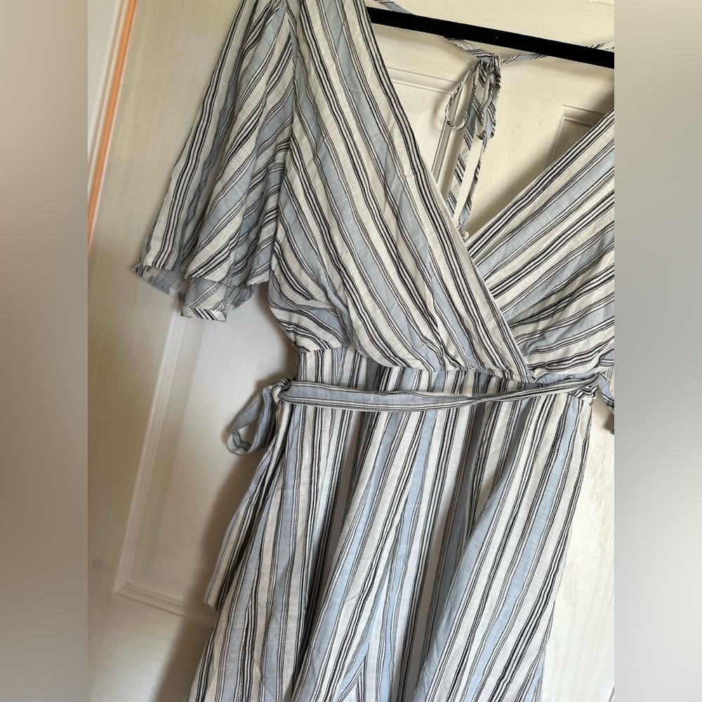 ROMPER - Picture 2 of 7